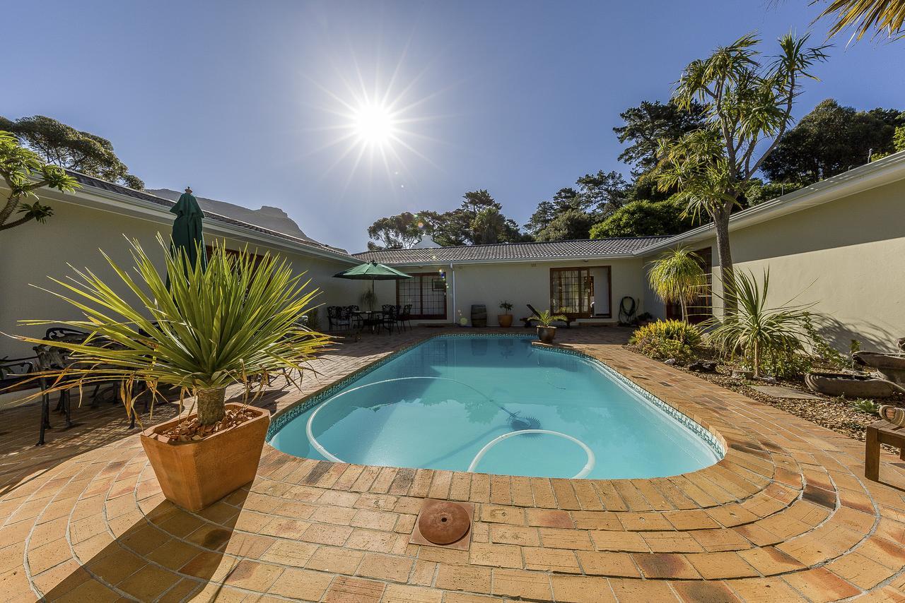 Hout Bay Lodge Экстерьер фото